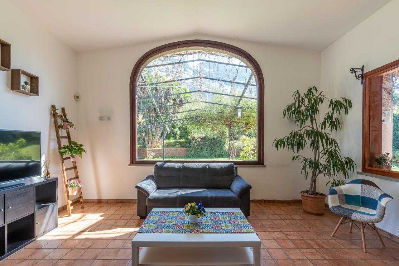 Bouganville Home Монделло Экстерьер фото