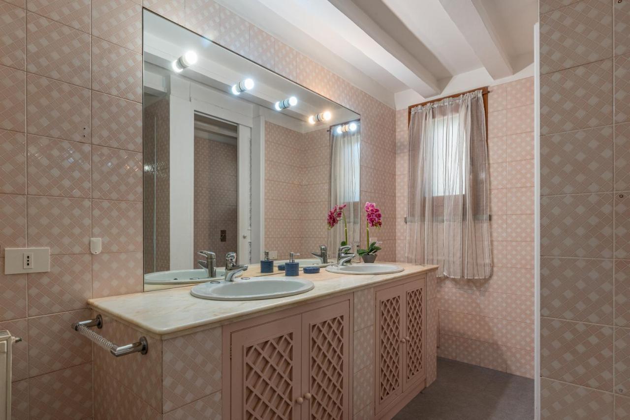 Bouganville Home Монделло Экстерьер фото