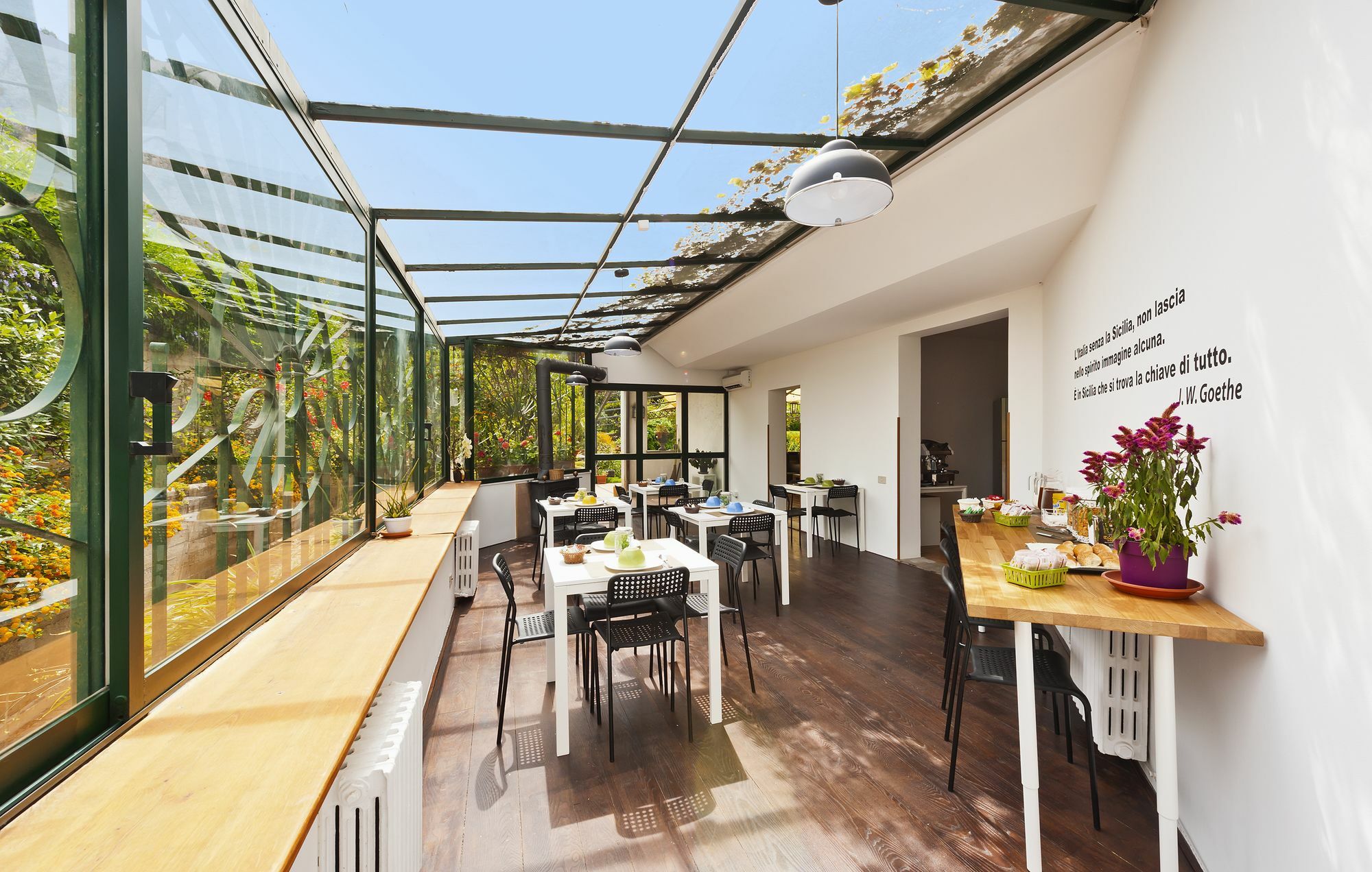 Bouganville Home Монделло Экстерьер фото